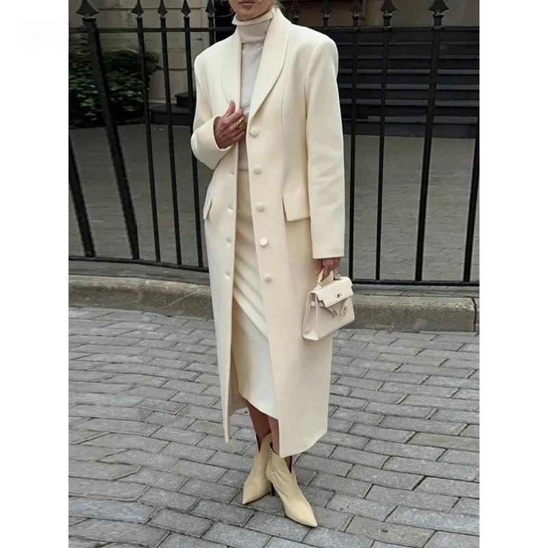 Модный трехцветный шерстяной пиджак с воротником и поясом
Модный трехцветный шерстяной пиджак с воротником и поясом