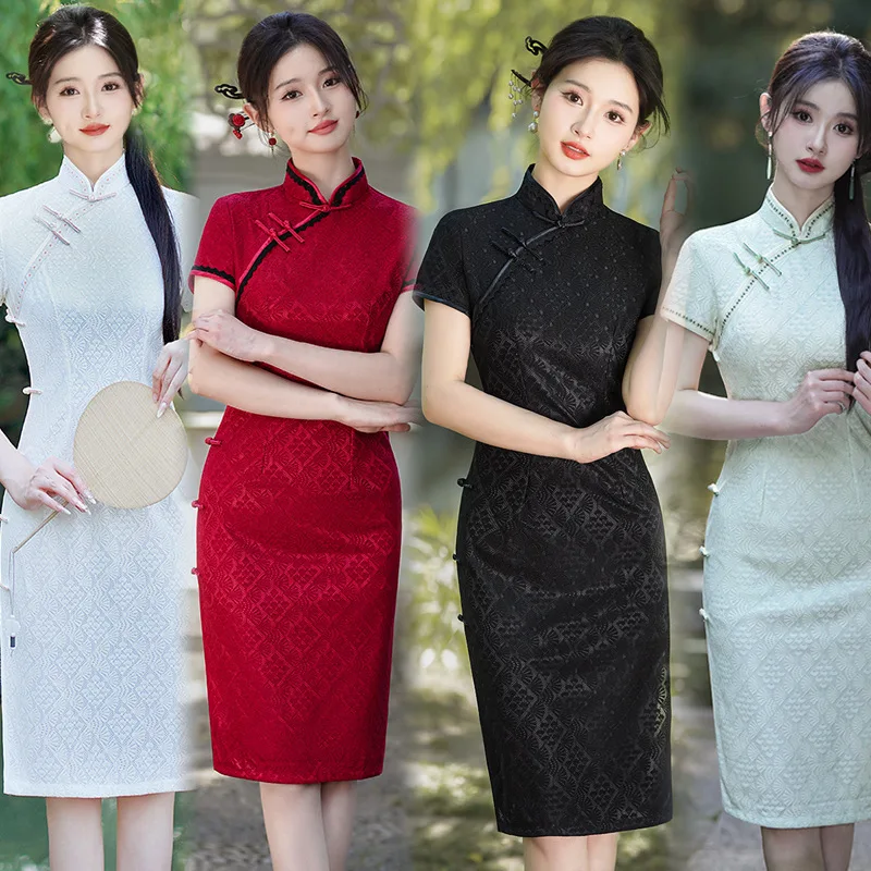 Yourqipao Summer Modified Cheongsam Lace Long Slim Retro Daily Qipao Performance Costume Chinese Style Evening Dress for Women
Yourqipao Summer Modified Cheongsam Lace Long Slim Retro Daily Qipao Performance Costume Chinese Style Evening Dress for Women