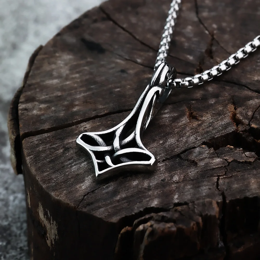 Viking Pendant Necklace Celtic Knot Openwork Jewelry Hot Sale Europe America Fashion Accessories
Viking Pendant Necklace Celtic Knot Openwork Jewelry Hot Sale Europe America Fashion Accessories