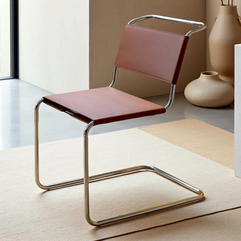 Comfortable Saddle Leather Dining Chairs Brown Mart Design Metal Legs Armchair Use for Restaurant Cafe Office
Comfortable Saddle Leather Dining Chairs Brown Mart Design Metal Legs Armchair Use for Restaurant Cafe Office