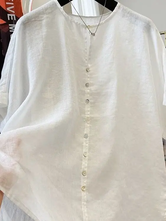 Extra Large Size 300 Pounds High End Cotton Linen Short Sleeve Women's Shirt Summer Loose Fit Fashionable Korean Style Button up
Extra Large Size 300 Pounds High End Cotton Linen Short Sleeve Women's Shirt Summer Loose Fit Fashionable Korean Style Button up