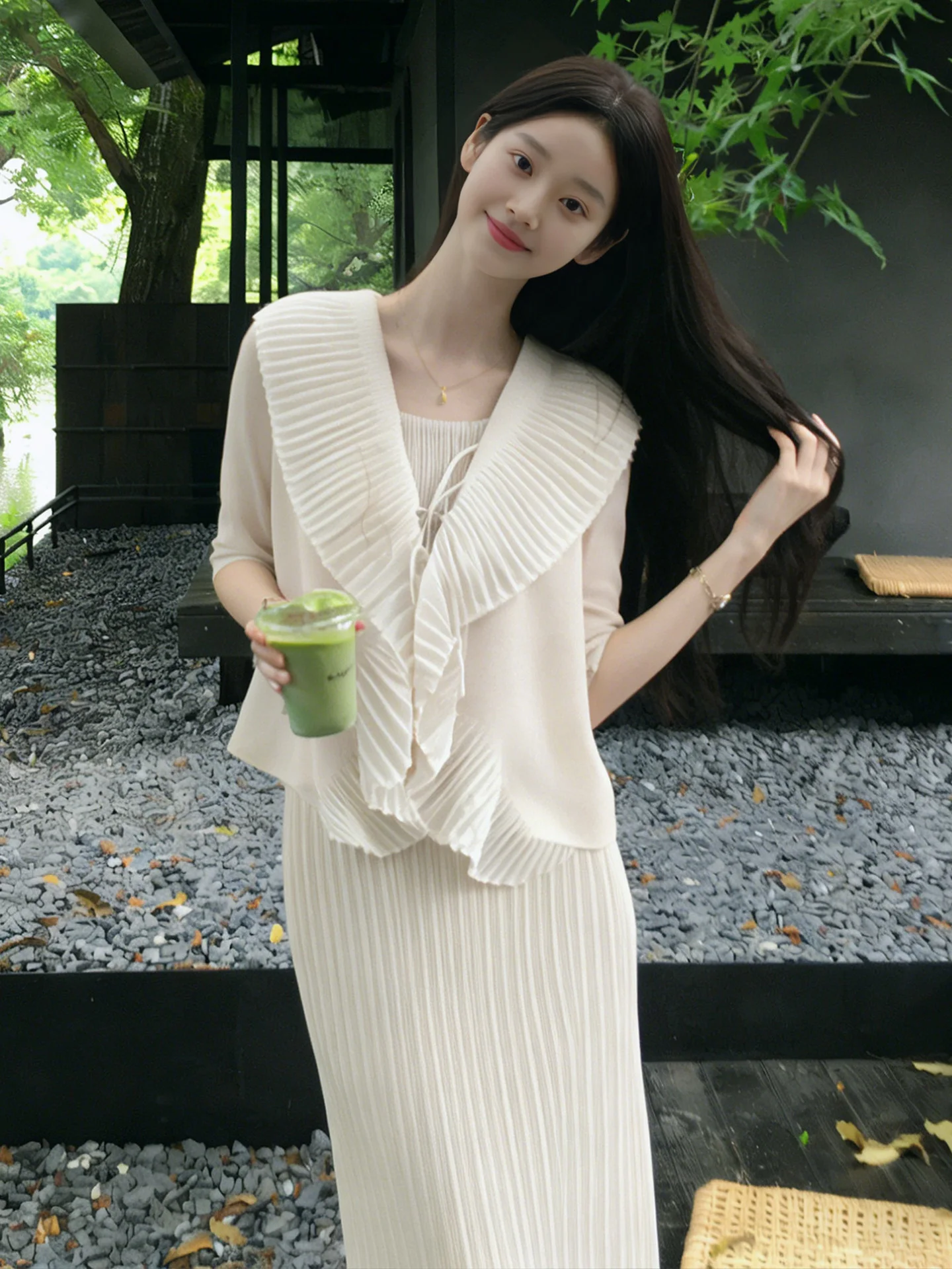 Elegant Pure Color Asymmetrical Pleated Moonlight White Fashion Set High Elasticity Long Sleeve Loose Fit Spring Summer Women...
Elegant Pure Color Asymmetrical Pleated Moonlight White Fashion Set High Elasticity Long Sleeve Loose Fit Spring Summer Women...