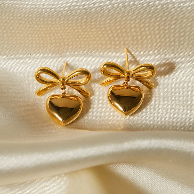 Stainless Steel Gold Color Bow Heart Dangle Earrings for Women Smooth Piercing Drop Earrings Gift Fashion Jewelry Wholesale
Stainless Steel Gold Color Bow Heart Dangle Earrings for Women Smooth Piercing Drop Earrings Gift Fashion Jewelry Wholesale