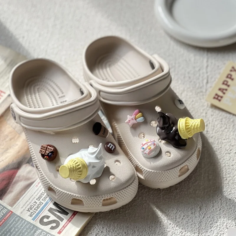 8PCS 3D ice cream JIBBITZ Shoes Charms Shoe Decorations for Clogs Sandals DIY Removable Xmas Party Gifts 
8PCS 3D ice cream JIBBITZ Shoes Charms Shoe Decorations for Clogs Sandals DIY Removable Xmas Party Gifts