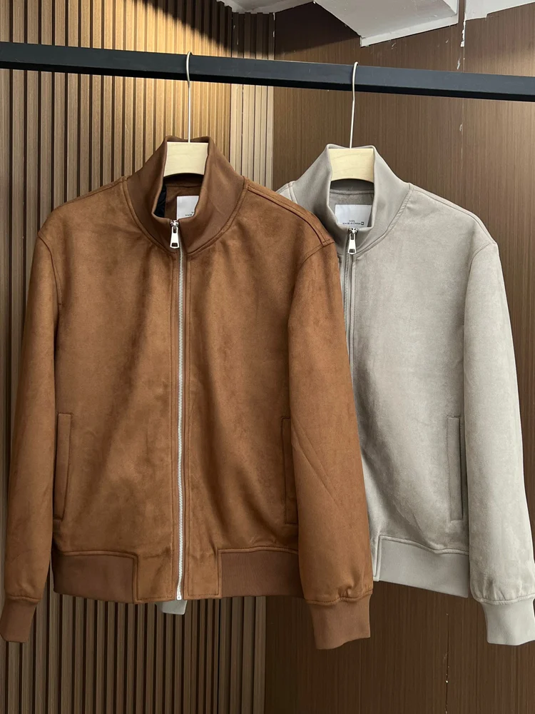 Ультрамягкая эластичная замшевая дышащая мужская куртка-бомбер с воротником-стойкой, повседневная верхняя одежда, модная осенняя модель с длинными рукавами на молнии
Ультрамягкая эластичная замшевая дышащая мужская куртка-бомбер с воротником-стойкой, повседневная верхняя одежда, модная осенняя модель с длинными рукавами на молнии