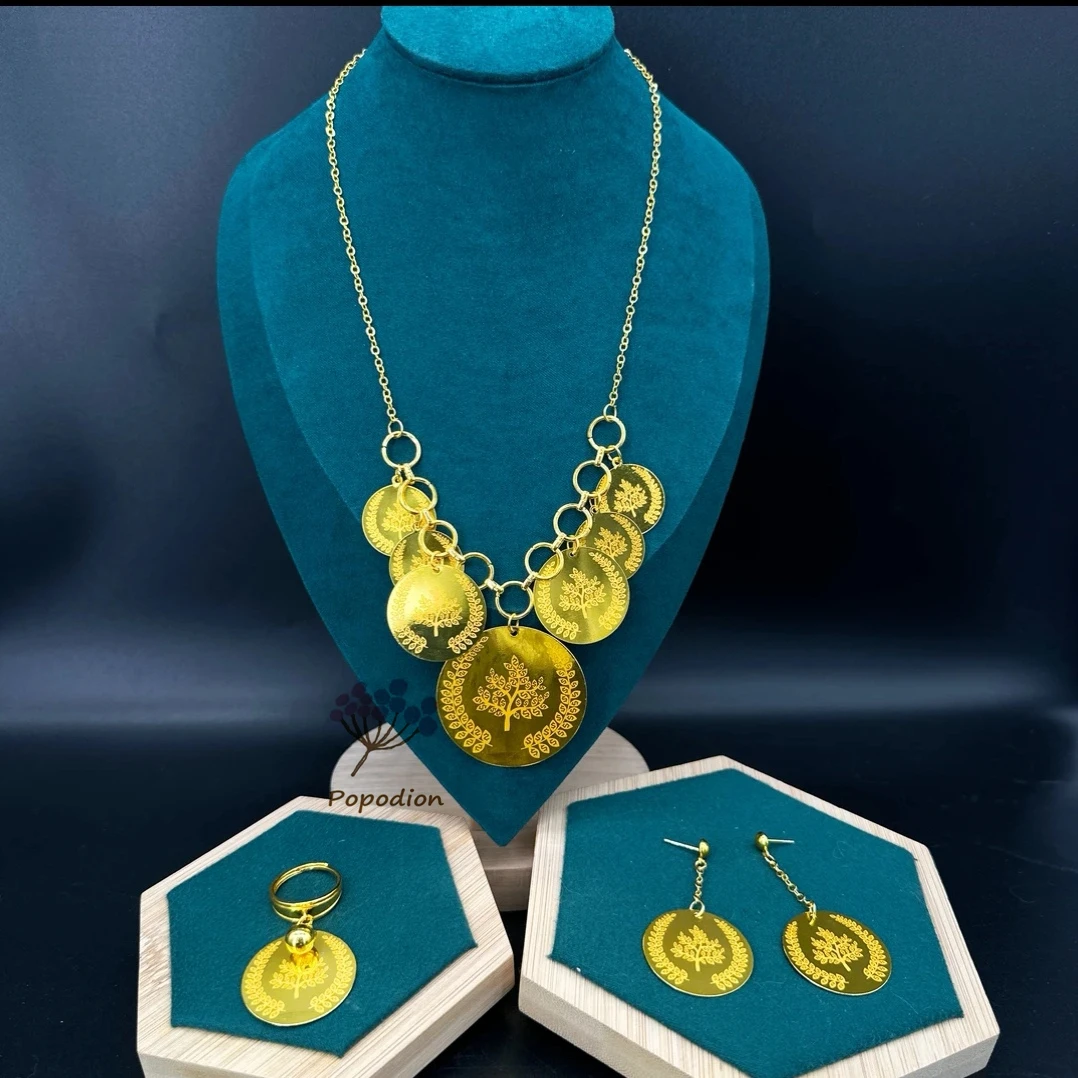 New Dubai 24K Gold Plated Ring Necklace Earrings for Romantic Wedding Gifts and Party Jewelry Set for Women DD10592
New Dubai 24K Gold Plated Ring Necklace Earrings for Romantic Wedding Gifts and Party Jewelry Set for Women DD10592