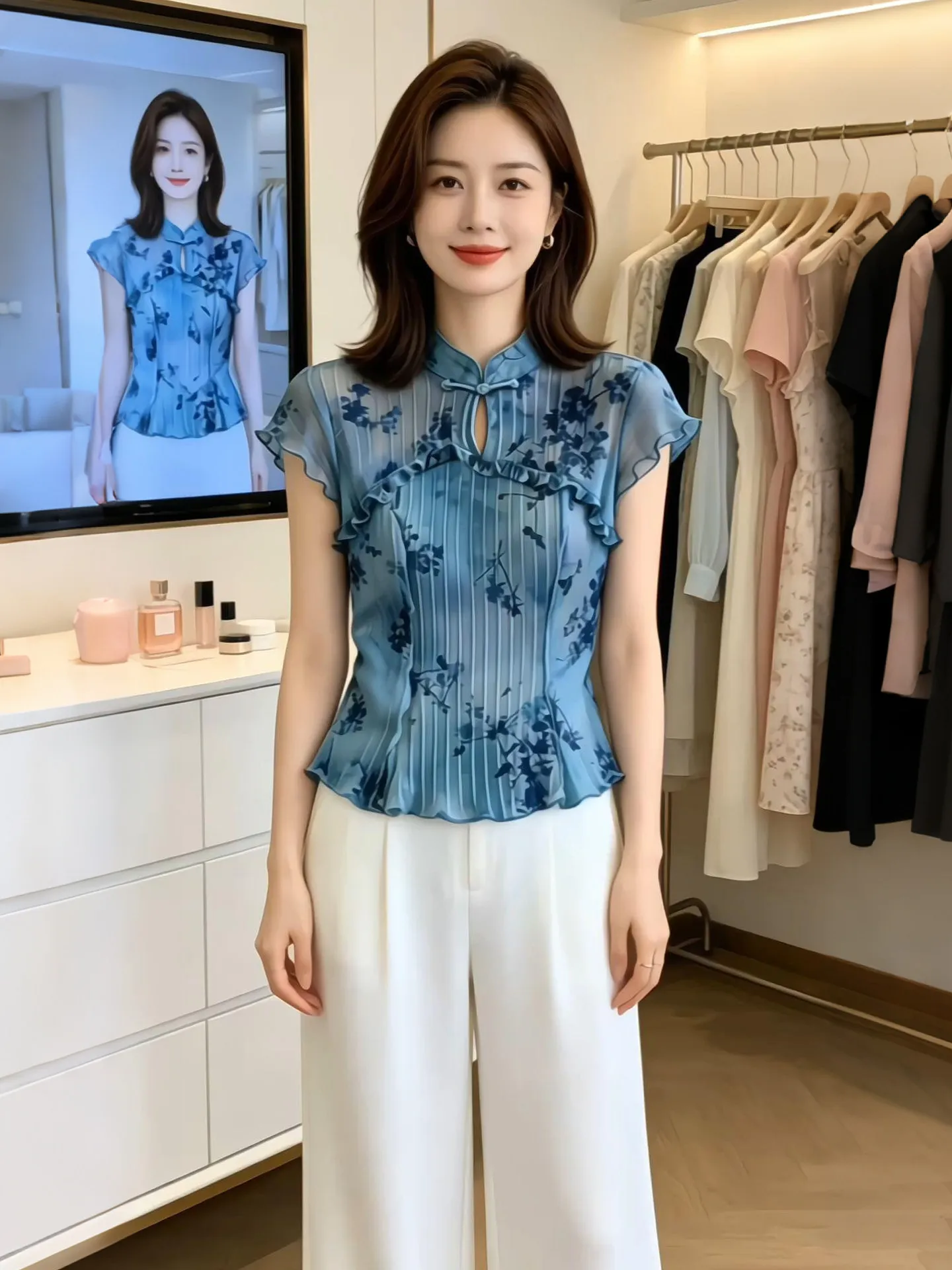 Slimming Effect Summer Shirt Women's Gentle Unique Design Short Sleeve Commute Versatile Personality Top Breathable Korean Style
Slimming Effect Summer Shirt Women's Gentle Unique Design Short Sleeve Commute Versatile Personality Top Breathable Korean Style