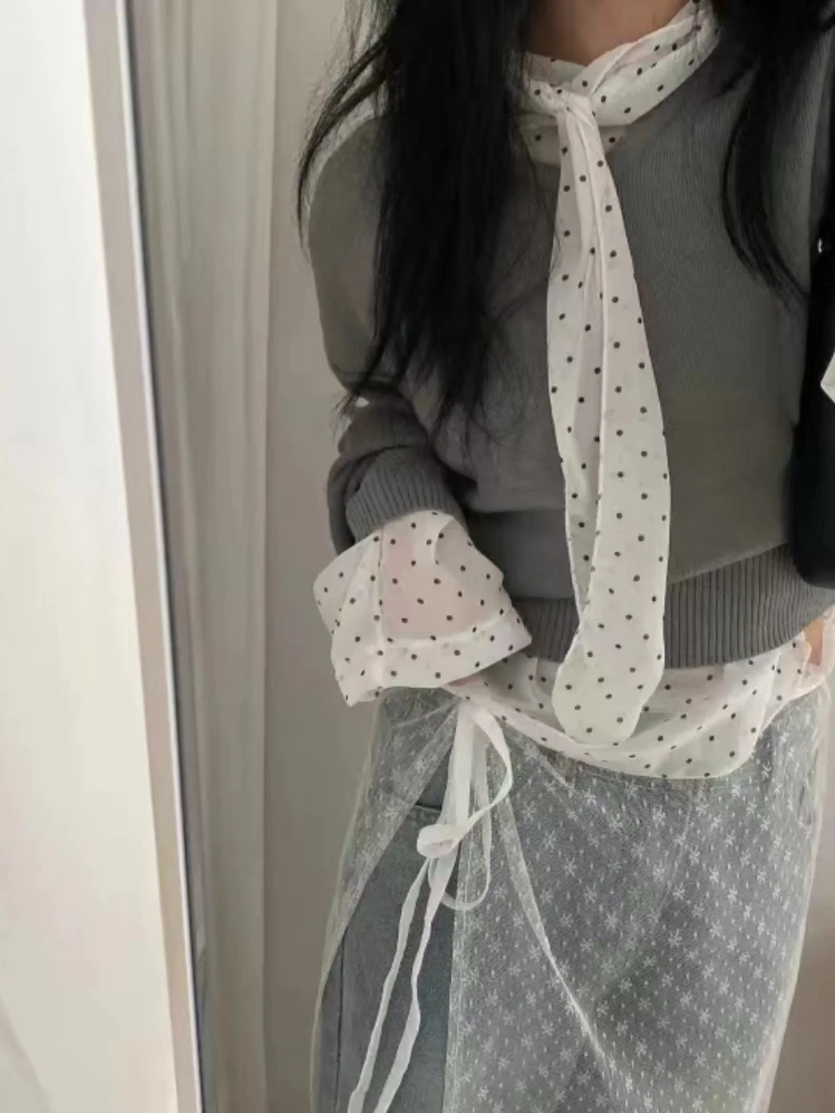 Spring Chic Polka Dot irt Women's Loose Thin Cotton Tie Ne Transparent Long Sve Korean Sle Workwear Fro Blouse
Spring Chic Polka Dot irt Women's Loose Thin Cotton Tie Ne Transparent Long Sve Korean Sle Workwear Fro Blouse