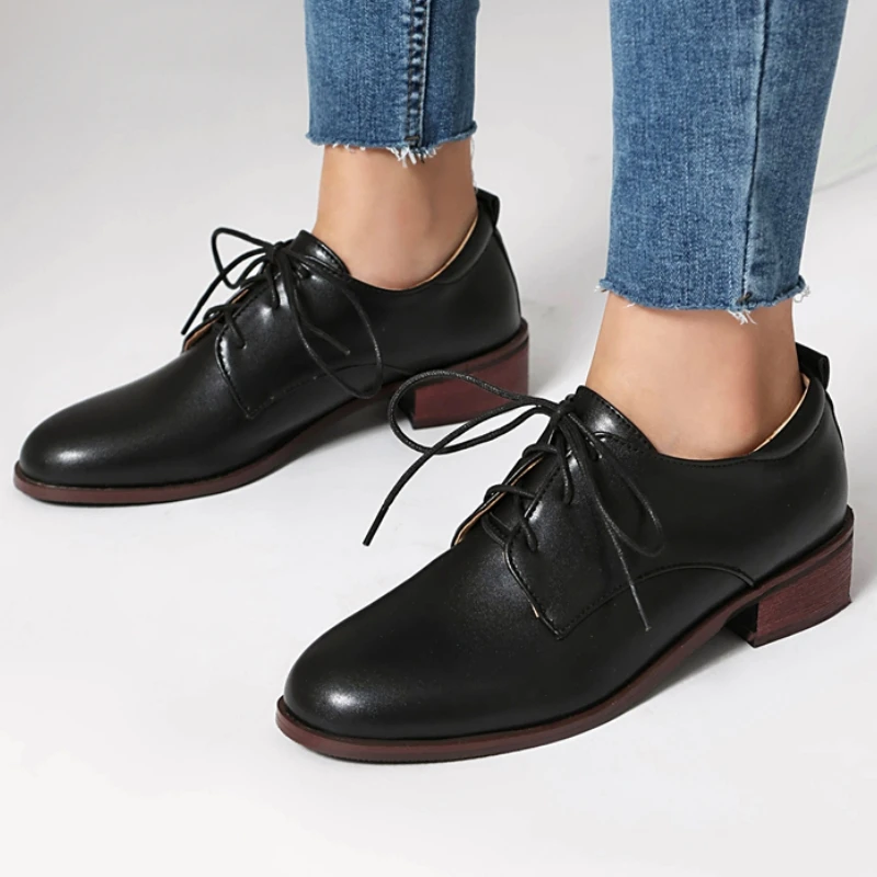 Women's Low Heels Loafers Shoes 2026 Spring Fashion Black White Apricot Short Heeled Party Walking Footwear Shoes Female Pumps
Women's Low Heels Loafers Shoes 2026 Spring Fashion Black White Apricot Short Heeled Party Walking Footwear Shoes Female Pumps
