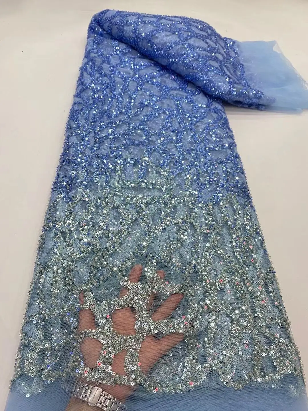 New Arrivals Nigerian Lace Fabric with beads S-1220281 Afeican Lace Fabric Beautiful French Sequins Lace Cloth For Wedding Dress
New Arrivals Nigerian Lace Fabric with beads S-1220281 Afeican Lace Fabric Beautiful French Sequins Lace Cloth For Wedding Dress