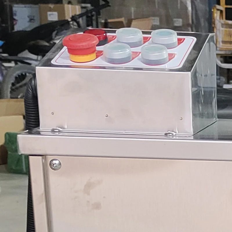 Многофункциональная машина для нарезки свежего мяса и имитации нарезки рыбы под углом (110В/220В)
Многофункциональная машина для нарезки свежего мяса и имитации нарезки рыбы под углом (110В/220В)