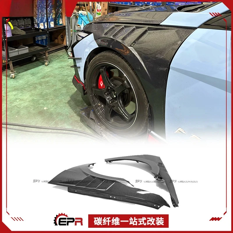 Для Hyundai Elantra N (модель 2023–2024 позднего) — карбоновые расширители крыльев в стиле EPA, отделка передней и боковой колесной арки
Для Hyundai Elantra N (модель 2023–2024 позднего) — карбоновые расширители крыльев в стиле EPA, отделка передней и боковой колесной арки