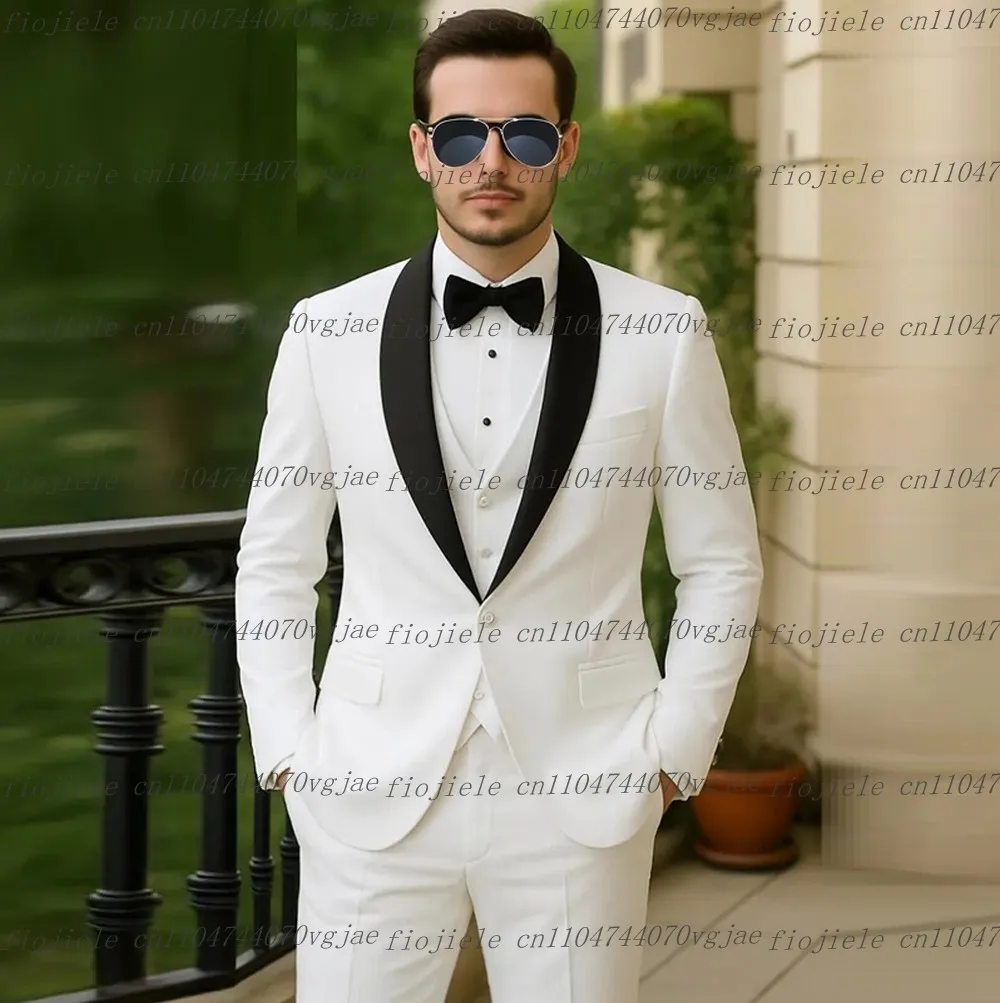 New Black Collar White Men Suit Formal Wedding Party Groom Business Male Tuxedos Customized 3 Piece Set Jacket Vest Pants
New Black Collar White Men Suit Formal Wedding Party Groom Business Male Tuxedos Customized 3 Piece Set Jacket Vest Pants