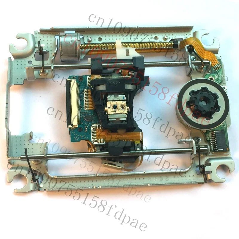 Лазерная головка с 3D оптическим звукоснимателем KES-460A и механизмом KEM-460AAA
Лазерная головка с 3D оптическим звукоснимателем KES-460A и механизмом KEM-460AAA