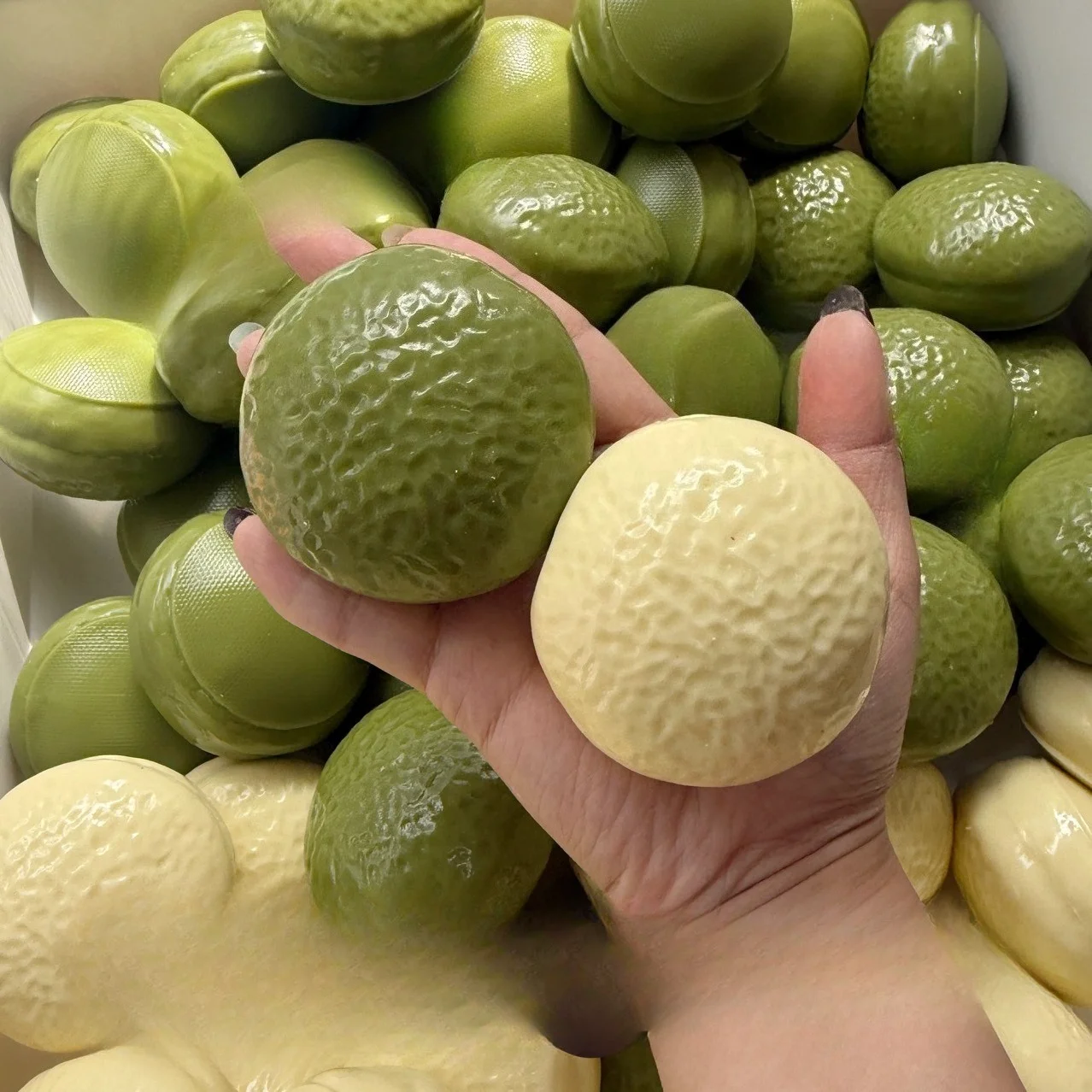 White Chocolate Pie & Matcha Pie Flavors Crispy Stress-Relief Balls Stress Toy Cute Squeeze Foot Toy Antistress Stress-Relief
White Chocolate Pie & Matcha Pie Flavors Crispy Stress-Relief Balls Stress Toy Cute Squeeze Foot Toy Antistress Stress-Relief