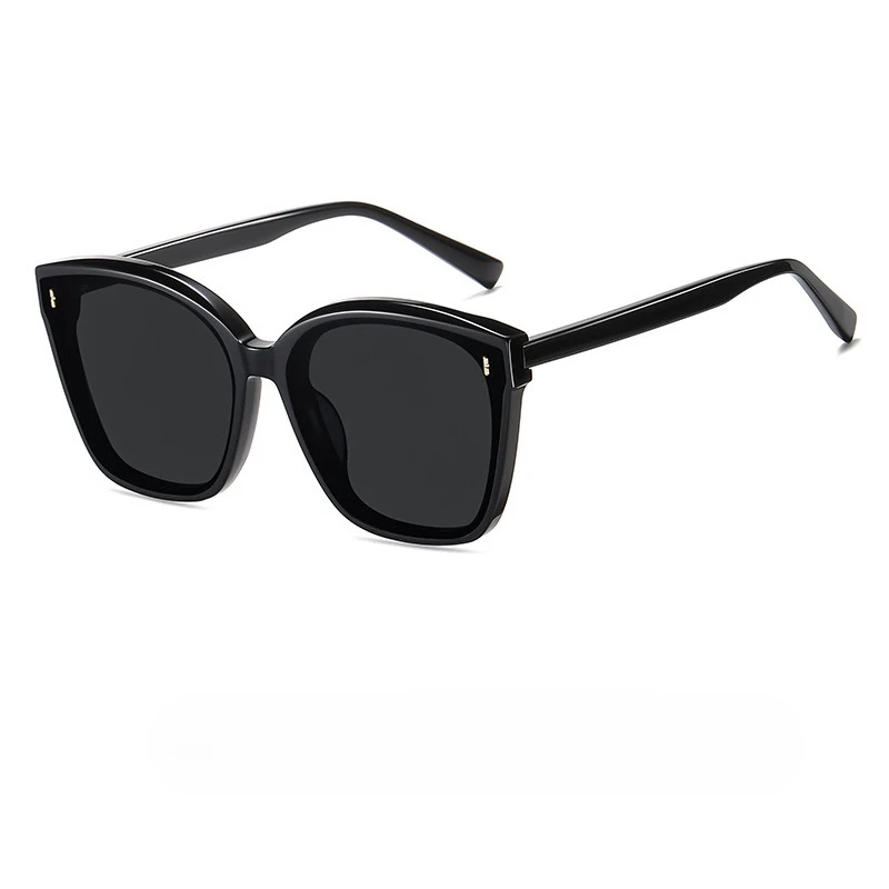 2025 New Polarized Fashion High-end Sun Protection and Ultraviolet Sunglasses Simple Trend and Fashionable Sunglasses 6603
2025 New Polarized Fashion High-end Sun Protection and Ultraviolet Sunglasses Simple Trend and Fashionable Sunglasses 6603