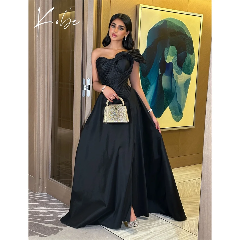 Kobe Black A-Line Prom Dresses One Shoulder Sleeveless Customized فساتين سهرات Floor-Length Elegant vestido de gala noche mujer
Kobe Black A-Line Prom Dresses One Shoulder Sleeveless Customized فساتين سهرات Floor-Length Elegant vestido de gala noche mujer