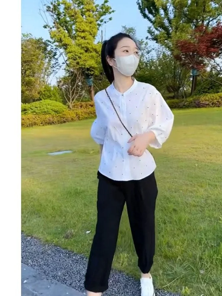 Fre Sle Polka Dot Blouse Summer 2024 New Salt System Faionable Age Reduction Design Belly Cover Versatile irt Women
Fre Sle Polka Dot Blouse Summer 2024 New Salt System Faionable Age Reduction Design Belly Cover Versatile irt Women