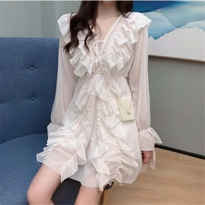 Patchwork Ruffle Elegant Beach vacation Dress For Women V Neck Long Sleeve High Waist Solid Mini Dresses Female Fashion Spring
Patchwork Ruffle Elegant Beach vacation Dress For Women V Neck Long Sleeve High Waist Solid Mini Dresses Female Fashion Spring
