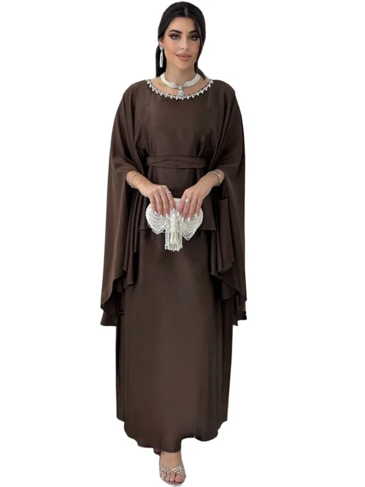 Eid Party Dress for Women Elegant Pearls Abaya Party Muslim Caftan Robe Jalabiya Ramadan Morocco Kaftan 2025 Vestidos Largos
Eid Party Dress for Women Elegant Pearls Abaya Party Muslim Caftan Robe Jalabiya Ramadan Morocco Kaftan 2025 Vestidos Largos
