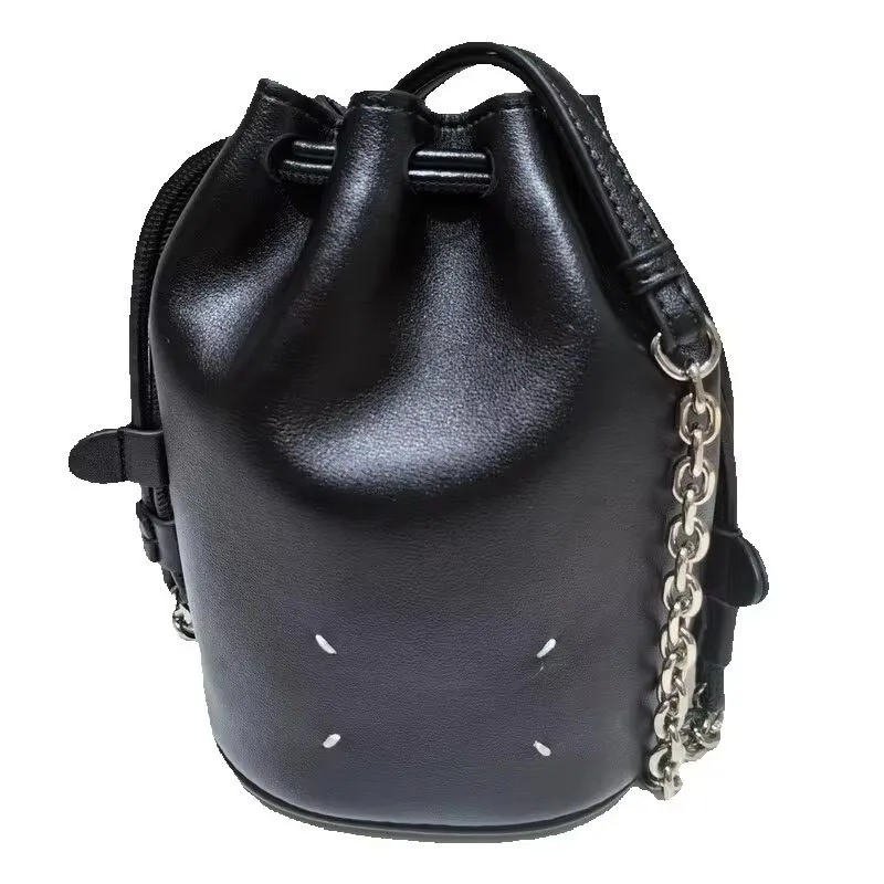 New Single Shoulder Bag Crossbody Handbags For Women Messenger Versatile Underarm Y2k Leather Print Bucket Designer Luxury Chain
New Single Shoulder Bag Crossbody Handbags For Women Messenger Versatile Underarm Y2k Leather Print Bucket Designer Luxury Chain