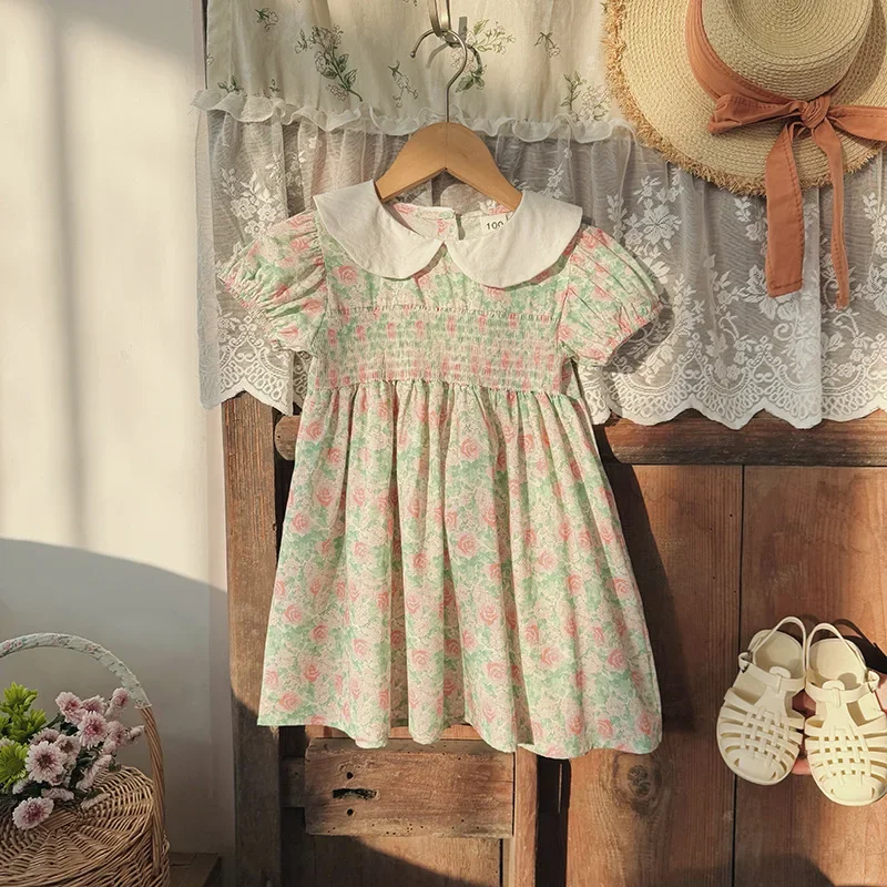 2025 Summer Korean Children's Clothing Retro Printed Girls' Dress Contrasting Color Children's Short Sleeved Skirt
2025 Summer Korean Children's Clothing Retro Printed Girls' Dress Contrasting Color Children's Short Sleeved Skirt