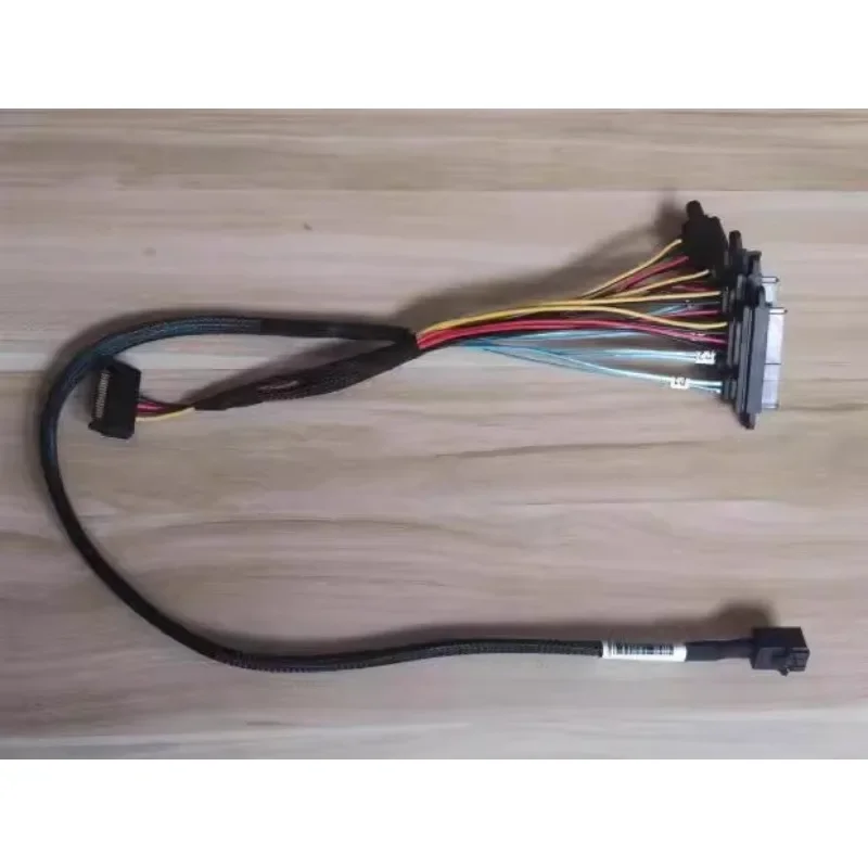 Кабель для передачи данных жесткого диска RAID от 12 ГБ MINI SAS SFF-8643 до 8482 (4SAS) 1/4
Кабель для передачи данных жесткого диска RAID от 12 ГБ MINI SAS SFF-8643 до 8482 (4SAS) 1/4