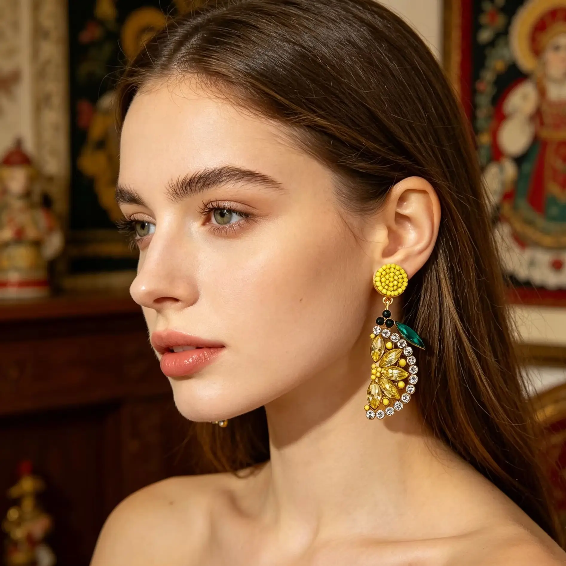 Diwan Vintage Gold Plated Yellow and Green Crystal Leaf Drop Earrings Women Retro Statement Jewelry for Evening and Bridal Wear
Diwan Vintage Gold Plated Yellow and Green Crystal Leaf Drop Earrings Women Retro Statement Jewelry for Evening and Bridal Wear