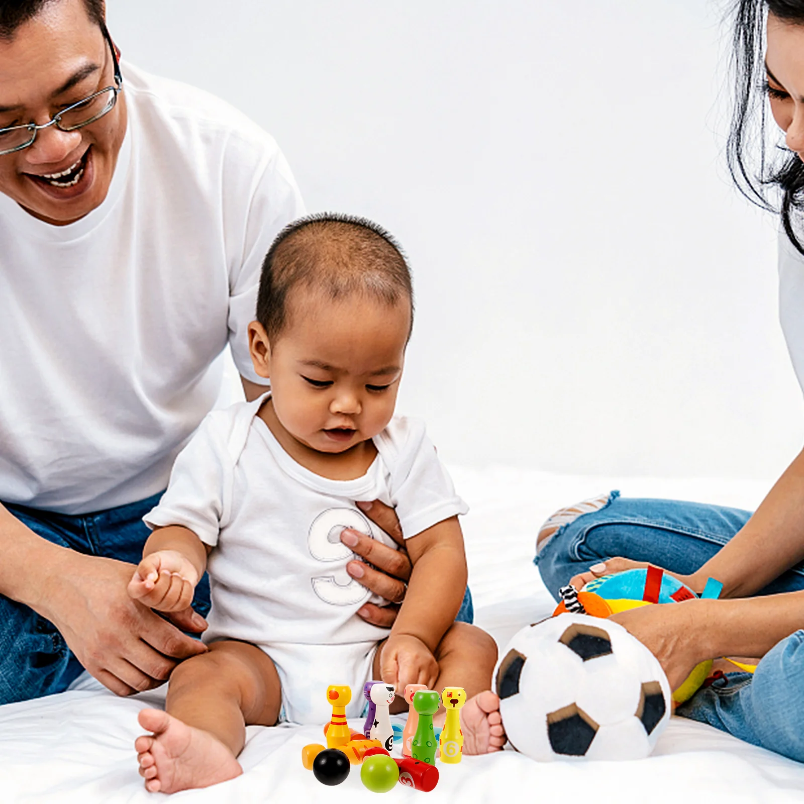 Wooden Ball Toy Material Durable Texture Children Learn Bowling Skills H Eye Coordination Wooden Bowling Set Kids Toys
Wooden Ball Toy Material Durable Texture Children Learn Bowling Skills H Eye Coordination Wooden Bowling Set Kids Toys