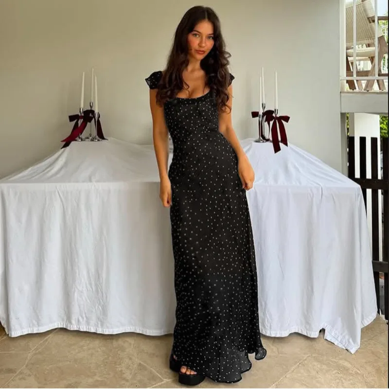 European And American Style Women Dress With Mesh Print Polka Dot Flutter Sleeves Square Neck Slim Fit Waist Ruffled Long Dress
European And American Style Women Dress With Mesh Print Polka Dot Flutter Sleeves Square Neck Slim Fit Waist Ruffled Long Dress