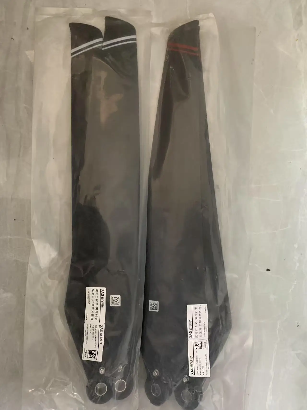 For Agras XAG P100/V50 47inch CW/CCCW Propeller Kit Part Agriculture drone Accessories
For Agras XAG P100/V50 47inch CW/CCCW Propeller Kit Part Agriculture drone Accessories