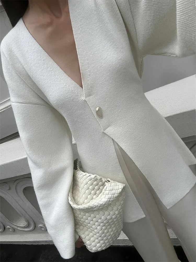 White Knitwear Sweater Cardigan Female Elegant V-Neck Commute Solid Long Sleeve Slim Outwear Women's Knit Cardigan Coat
White Knitwear Sweater Cardigan Female Elegant V-Neck Commute Solid Long Sleeve Slim Outwear Women's Knit Cardigan Coat