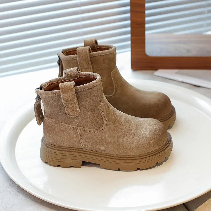 2025 Winter New Children's Shoes, Girls' Fashion Leather Shoes with Velvet Warmth and Matte Leather Fashion Boots
2025 Winter New Children's Shoes, Girls' Fashion Leather Shoes with Velvet Warmth and Matte Leather Fashion Boots