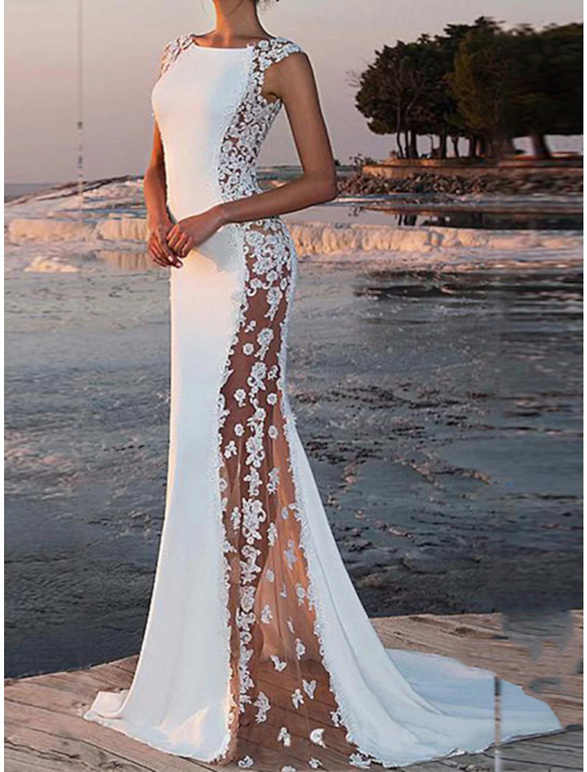 Sexy Romantic Sheath Wedding Dress Scoop Neck Court Train Lace Stretch Sleeveless Appliques Bridal Gown 2025 Free Customized
Sexy Romantic Sheath Wedding Dress Scoop Neck Court Train Lace Stretch Sleeveless Appliques Bridal Gown 2025 Free Customized