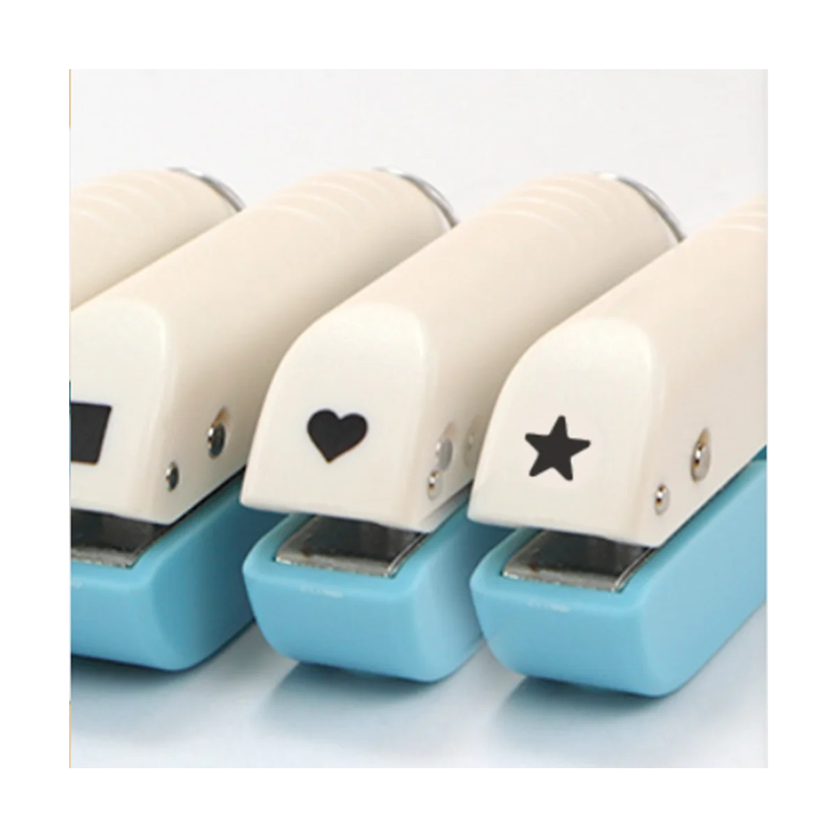 3PCS Paper Hole Punch Shapes, Single Hole Puncher for Crafts,Handheld Circle/Star/Heart Hole Punch for Tags
3PCS Paper Hole Punch Shapes, Single Hole Puncher for Crafts,Handheld Circle/Star/Heart Hole Punch for Tags