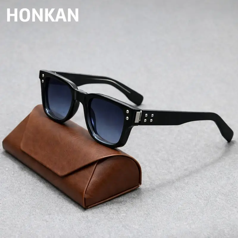 2026 модные негабаритные брендовые дизайнерские солнцезащитные очки в стиле стимпанк, мужские солнцезащитные очки с заклепками, женские очки квадратных оттенков, модные вечерние солнцезащитные очки UV400
2026 модные негабаритные брендовые дизайнерские солнцезащитные очки в стиле стимпанк, мужские солнцезащитные очки с заклепками, женские очки квадратных оттенков, модные вечерние солнцезащитные очки UV400