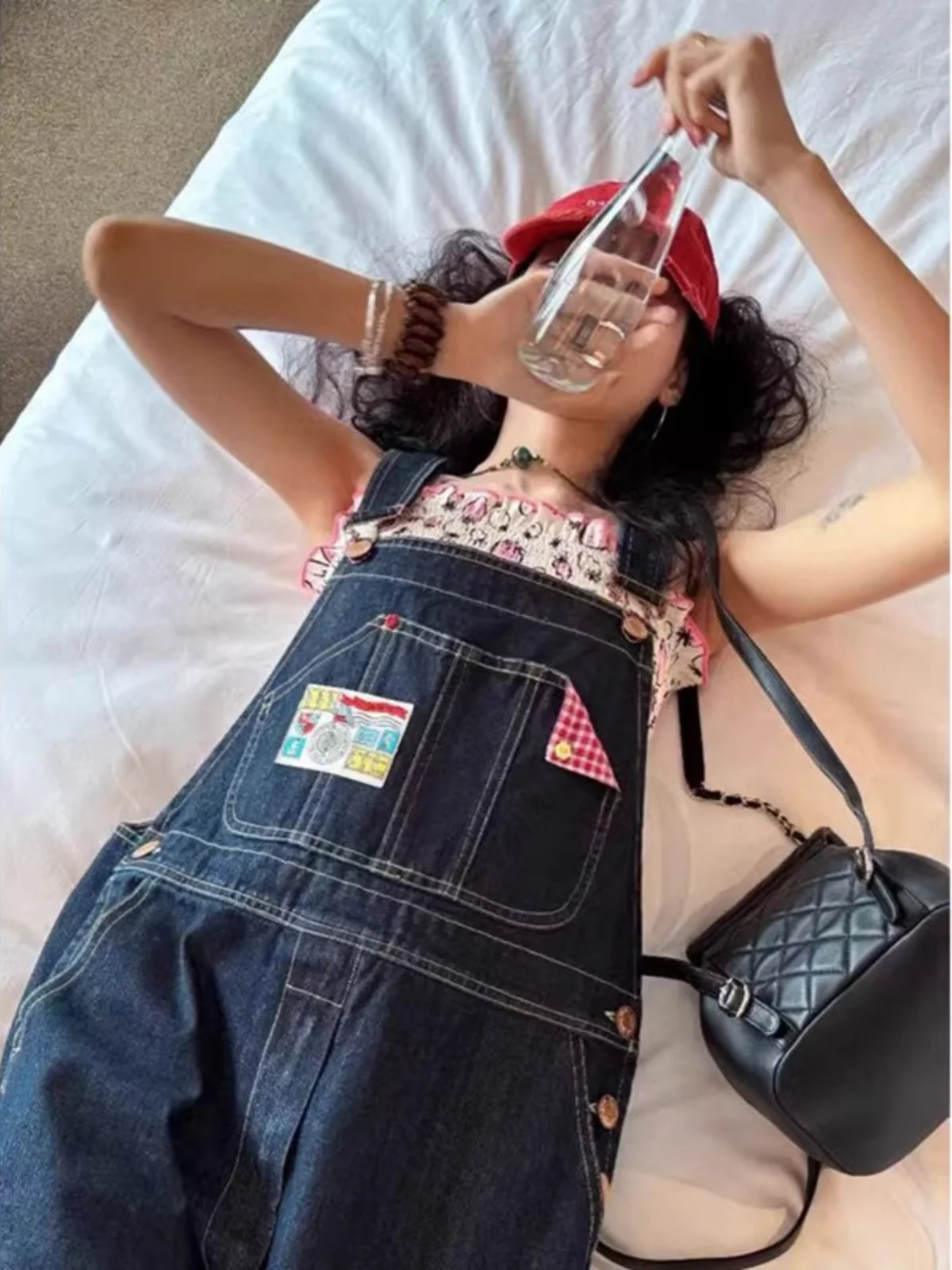 Женские джинсовые комбинезоны: весна-лето, новинка, свободные, стройнящие, милые, омолаживающие, с широкими штанинами, повседневные, с высокой талией, джинсы
Женские джинсовые комбинезоны: весна-лето, новинка, свободные, стройнящие, милые, омолаживающие, с широкими штанинами, повседневные, с высокой талией, джинсы