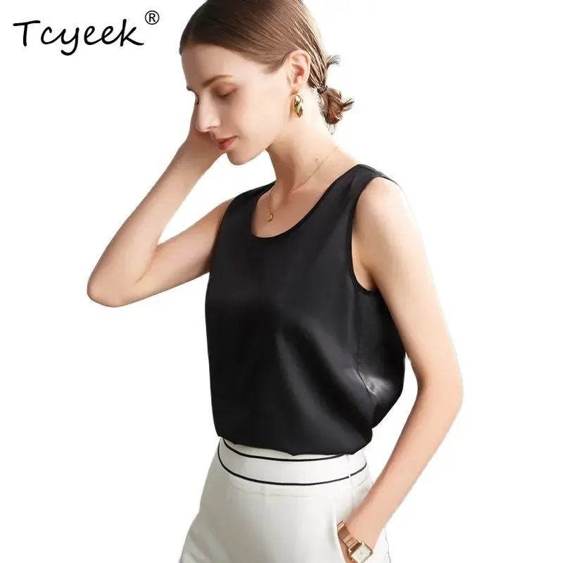 Tcyeek 93%Real Silk 7% Spandex Basic Tanks, Women Cozy O-Neck Sleeveless, Chic Solid T-Shirt, 2024 Summer Vests New T416113QC
Tcyeek 93%Real Silk 7% Spandex Basic Tanks, Women Cozy O-Neck Sleeveless, Chic Solid T-Shirt, 2024 Summer Vests New T416113QC