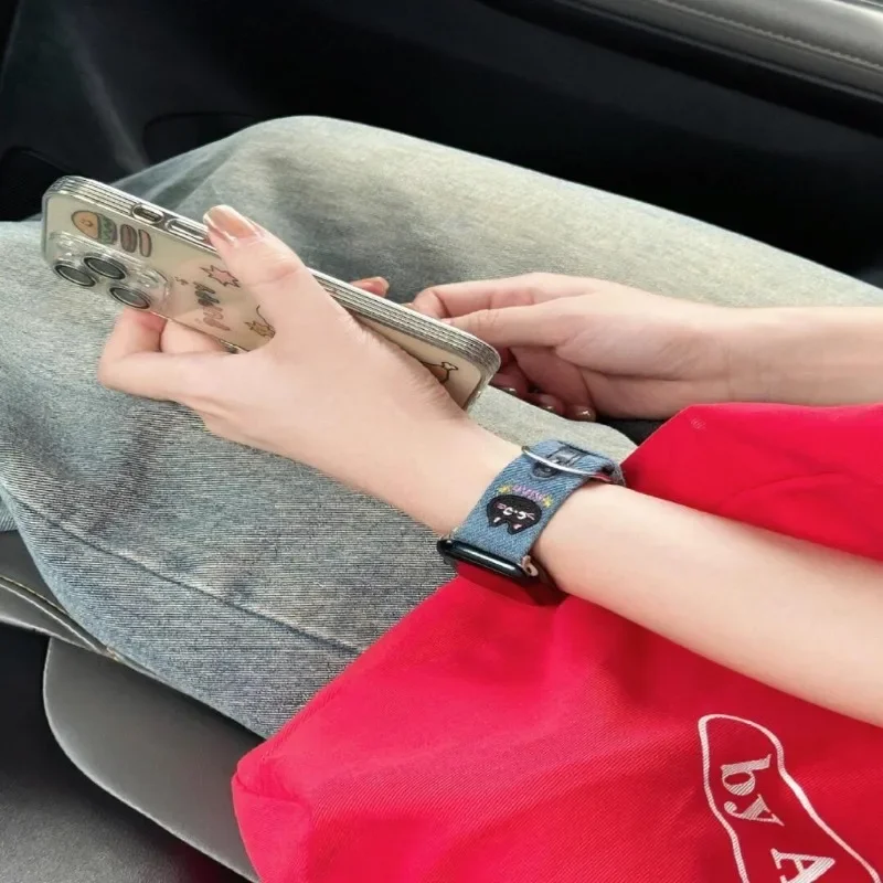 New Cute Smiling Cat Embroidery Suitable for New Xiaomi Band 9pro Strap Redmi Watch 5 Handmade Strap
New Cute Smiling Cat Embroidery Suitable for New Xiaomi Band 9pro Strap Redmi Watch 5 Handmade Strap