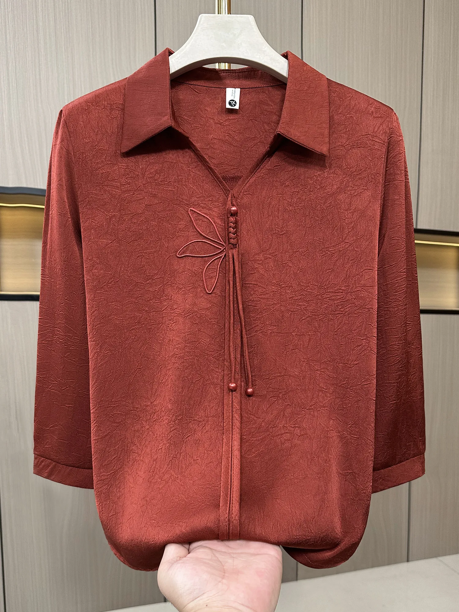 Elegant Chinese Style Mommy Spring Autumn Loose Fit Shirt Seven Sleeve Loose Cover Belly Midlife Women's Fashion Turn-down Co...
Elegant Chinese Style Mommy Spring Autumn Loose Fit Shirt Seven Sleeve Loose Cover Belly Midlife Women's Fashion Turn-down Co...