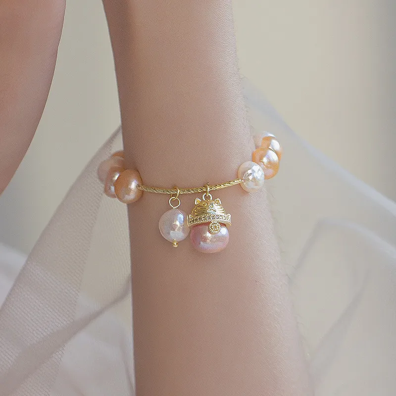 Freshwater Pearl Bracelet Women's Ins Baroque Special-shaped Pearl Plated 14K Gold Simple Design Jewelry
Freshwater Pearl Bracelet Women's Ins Baroque Special-shaped Pearl Plated 14K Gold Simple Design Jewelry