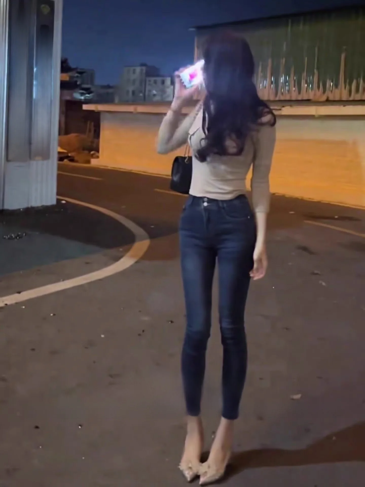 Deep Blue Women's Slim Fit Jeans High Waist Cotton Stretch Double Bule Nine Points Tummy Control Butt Lifting Slimming
Deep Blue Women's Slim Fit Jeans High Waist Cotton Stretch Double Bule Nine Points Tummy Control Butt Lifting Slimming