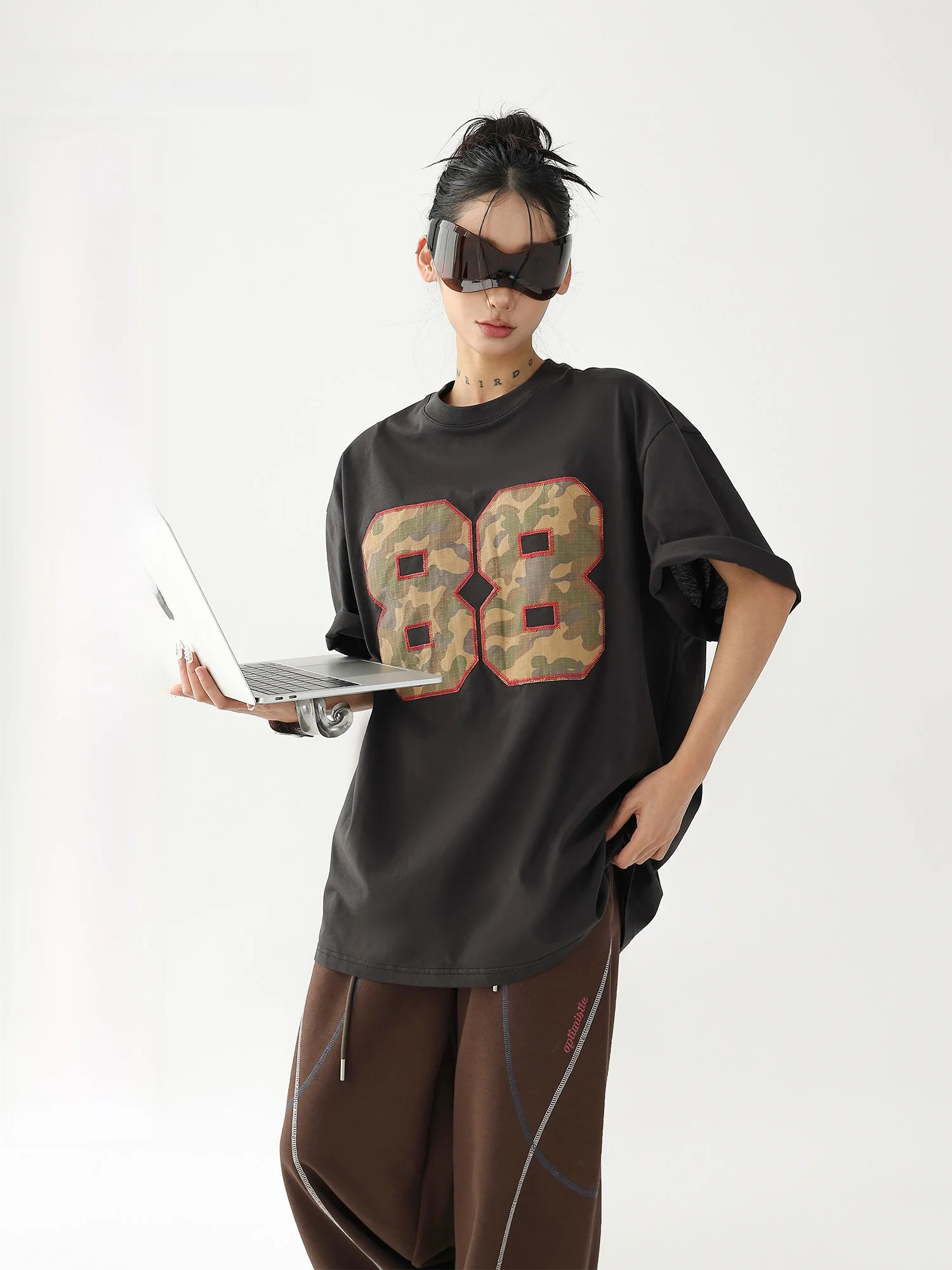 AceStudios American Retro Heavyweight Camouflage Patchwork Number Short Sleeve Women's Loose round Neck T-shirt
AceStudios American Retro Heavyweight Camouflage Patchwork Number Short Sleeve Women's Loose round Neck T-shirt