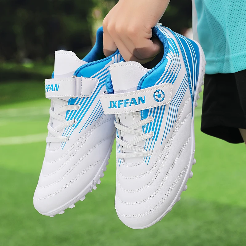 Unisex TF Short Spikes Football Shoes Wear Resistant Sole Comfortable Fit Youth Adult Outdoor Soccer Training GrassCourtAthletic
Unisex TF Short Spikes Football Shoes Wear Resistant Sole Comfortable Fit Youth Adult Outdoor Soccer Training GrassCourtAthletic