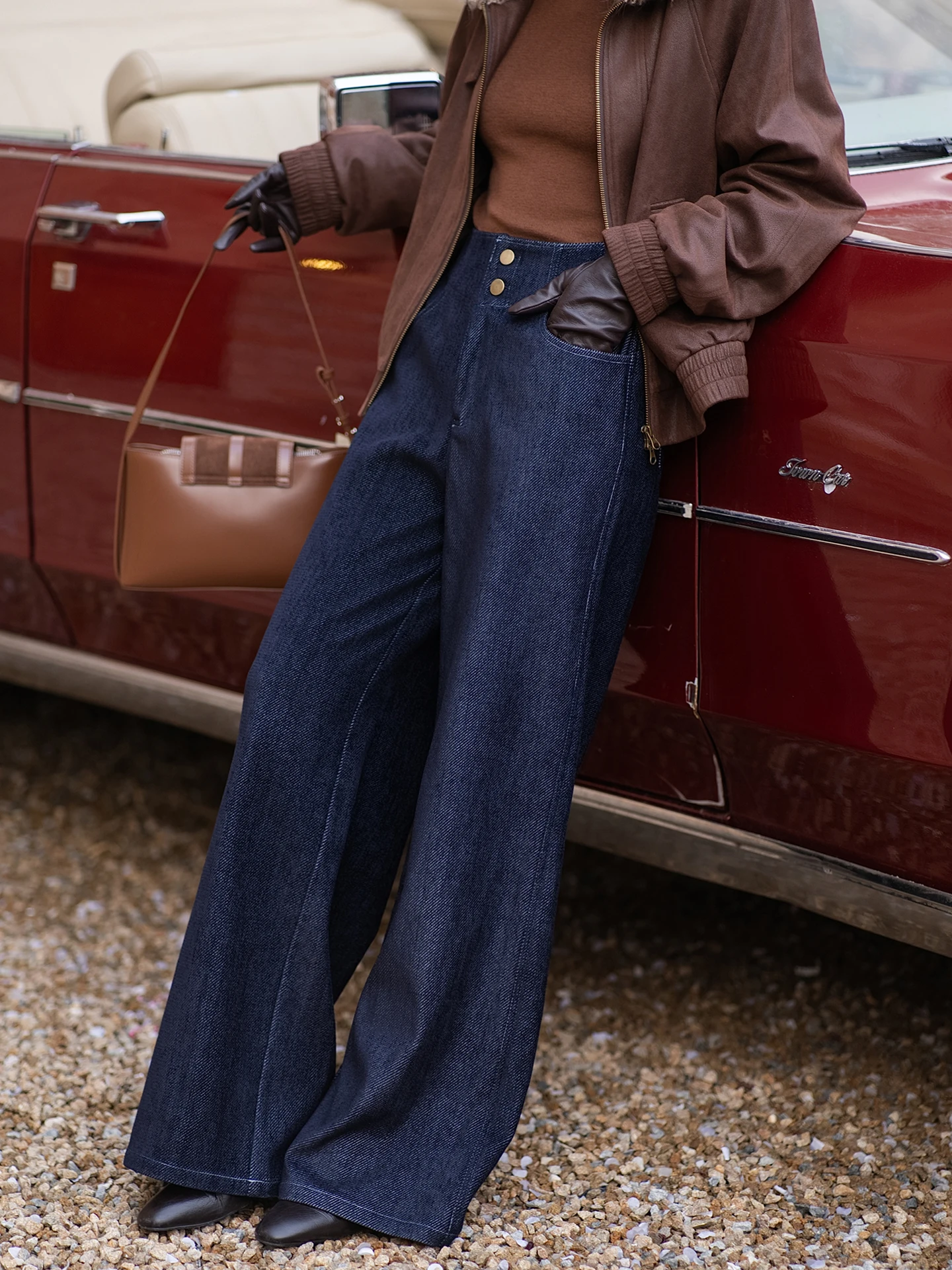 High Waist Wide Leg Denim Jeans Women's Winter Fleece Lined Corduroy Loose Slimming Pants Retro Style Casual Straight Fit
High Waist Wide Leg Denim Jeans Women's Winter Fleece Lined Corduroy Loose Slimming Pants Retro Style Casual Straight Fit