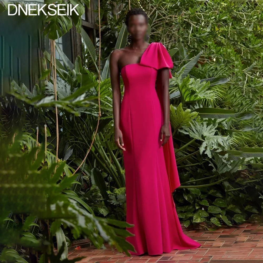 Customized Long Mermaid Evening Dresses for Women Elegant Floor-Length Sweep Train Special Events Wedding Gala Party Dress 2025
Customized Long Mermaid Evening Dresses for Women Elegant Floor-Length Sweep Train Special Events Wedding Gala Party Dress 2025
