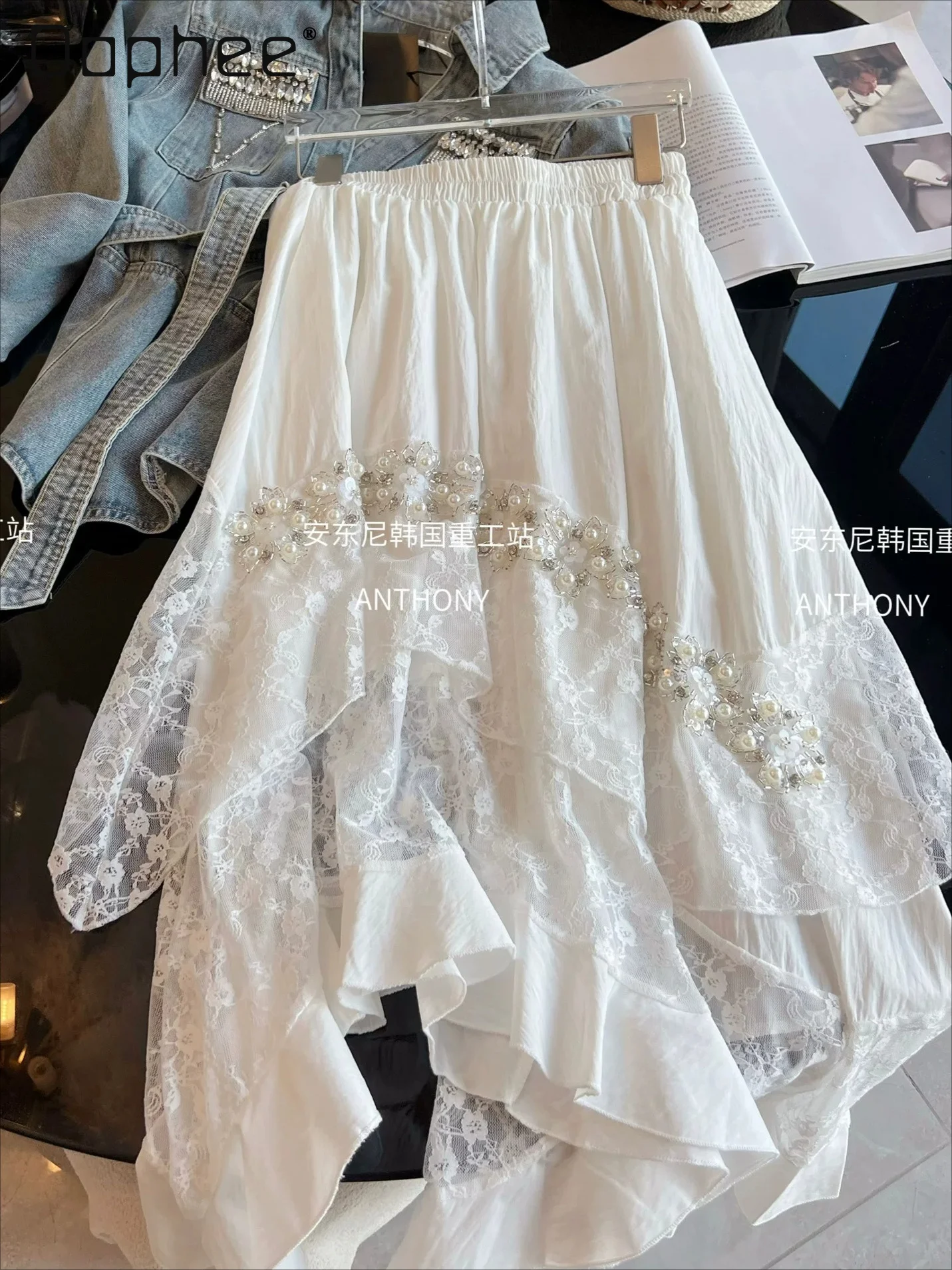 Korean Ins Fashion Irregular Skirt Women's High Sense Heavy Industry Beaded Lace Print High Waist Slim Mid-length Skirt Female
Korean Ins Fashion Irregular Skirt Women's High Sense Heavy Industry Beaded Lace Print High Waist Slim Mid-length Skirt Female