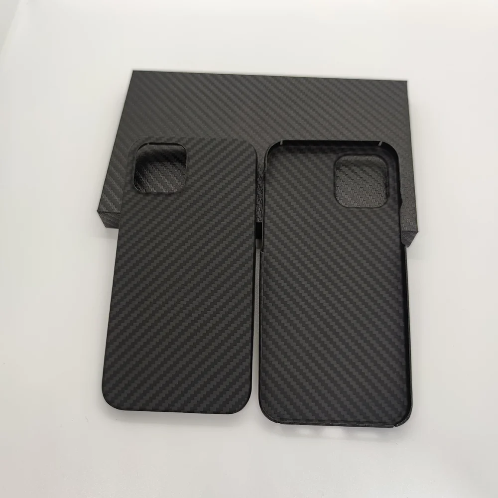 Чехол из 100% углеродного волокна для iPhone15 14 13 12 pro max, чехлы, Ультратонкие защитные роскошные чехлы для телефонов iPhone
Чехол из 100% углеродного волокна для iPhone15 14 13 12 pro max, чехлы, Ультратонкие защитные роскошные чехлы для телефонов iPhone