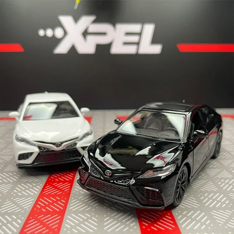1:36 Toyota Camry литые автомобили и игрушечные автомобили, модель автомобиля, миниатюрная модель автомобиля в масштабе
1:36 Toyota Camry литые автомобили и игрушечные автомобили, модель автомобиля, миниатюрная модель автомобиля в масштабе
