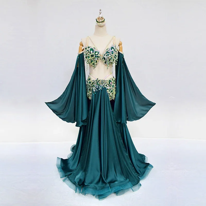 Женский костюм для танцев BellyDance, комплект одежды для восточных танцев с длинной юбкой и бриллиантами
Женский костюм для танцев BellyDance, комплект одежды для восточных танцев с длинной юбкой и бриллиантами